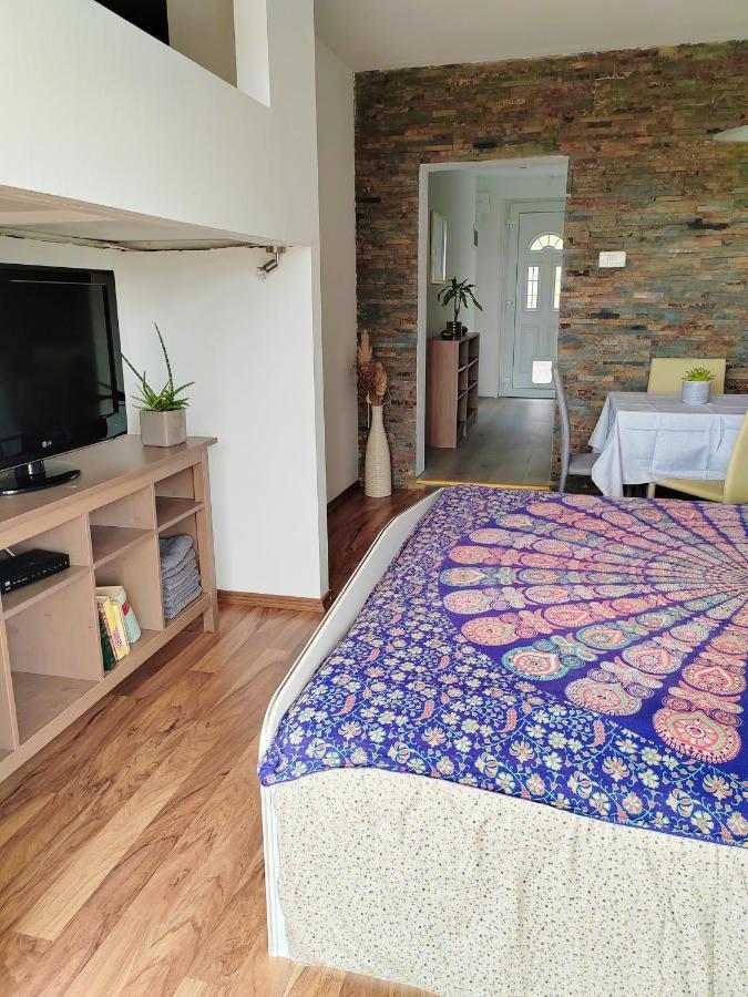 Soncni Apartma Appartement Ankaran Buitenkant foto